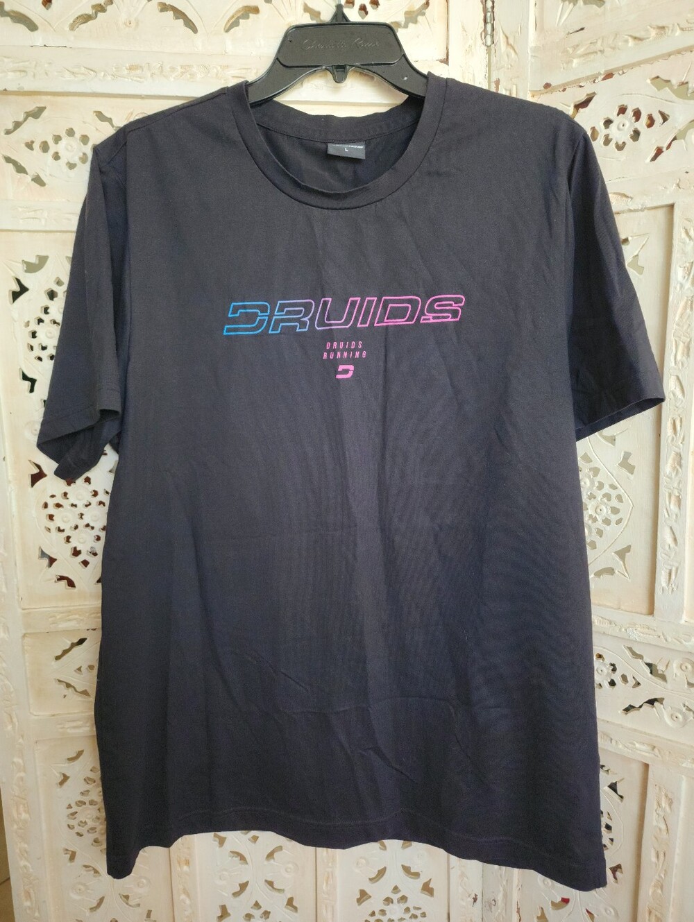 NWOT Druids Running Tee/Tshirt- Mens Size Large- Black, Blue, Pink